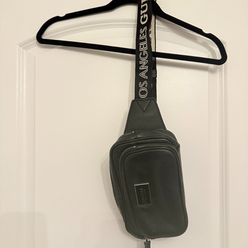 GUESS Waist Bag/Fanny Pack